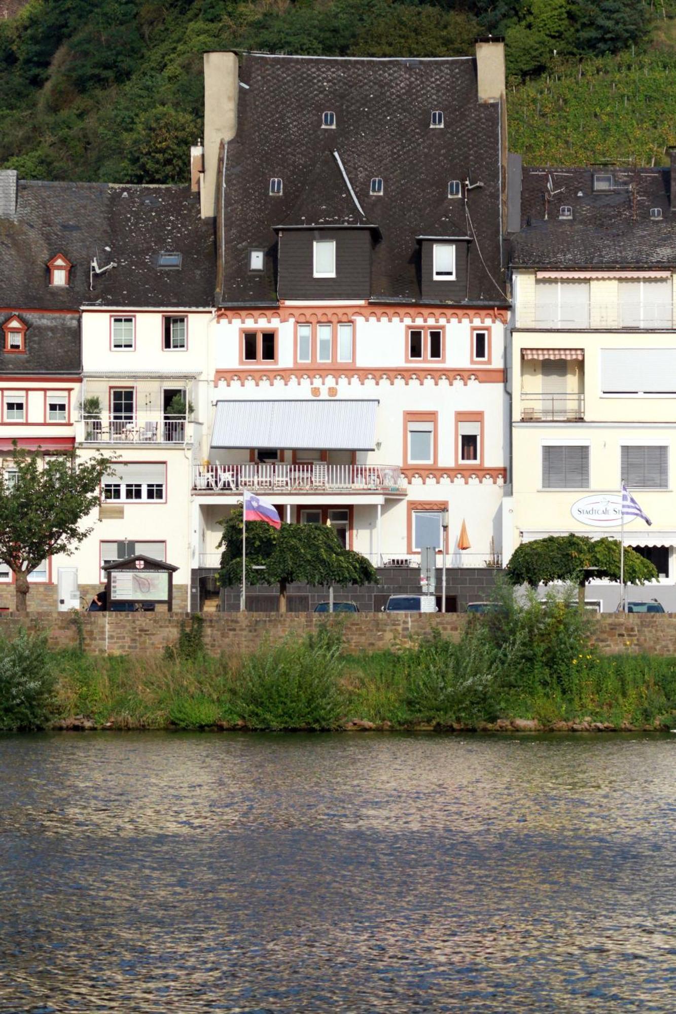 Mosel View Old Town Apartments Zell Buitenkant foto