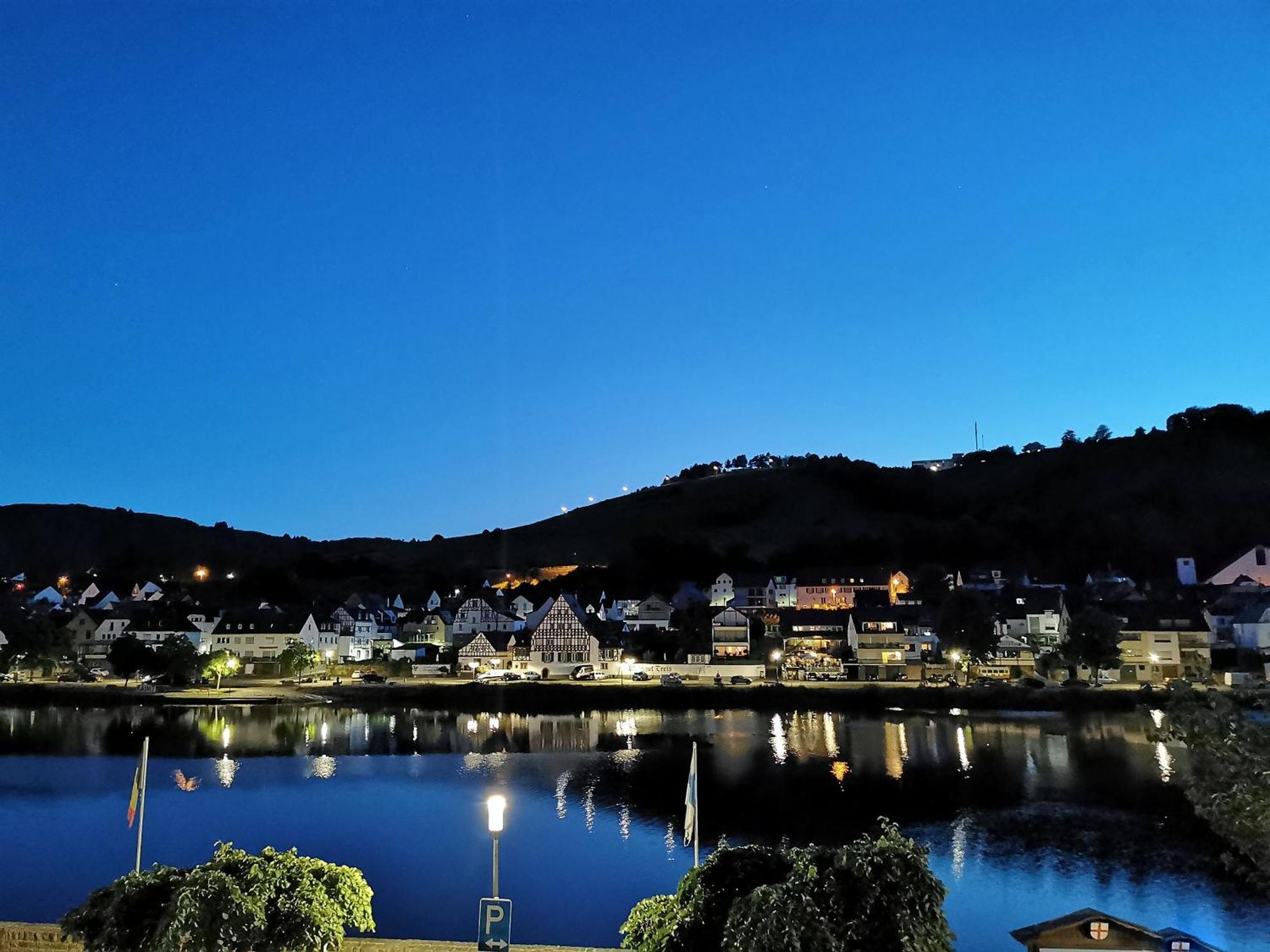 Mosel View Old Town Apartments Zell Buitenkant foto